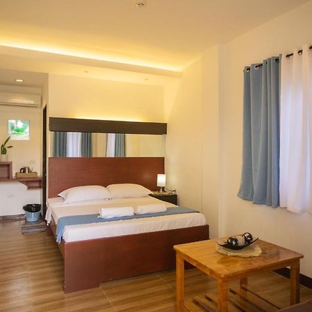 Siman Panglao Hotel Buitenkant foto