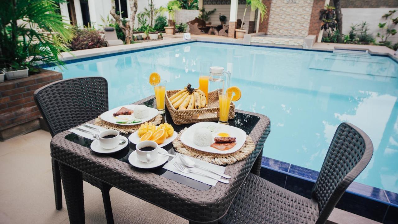 Siman Panglao Hotel Buitenkant foto